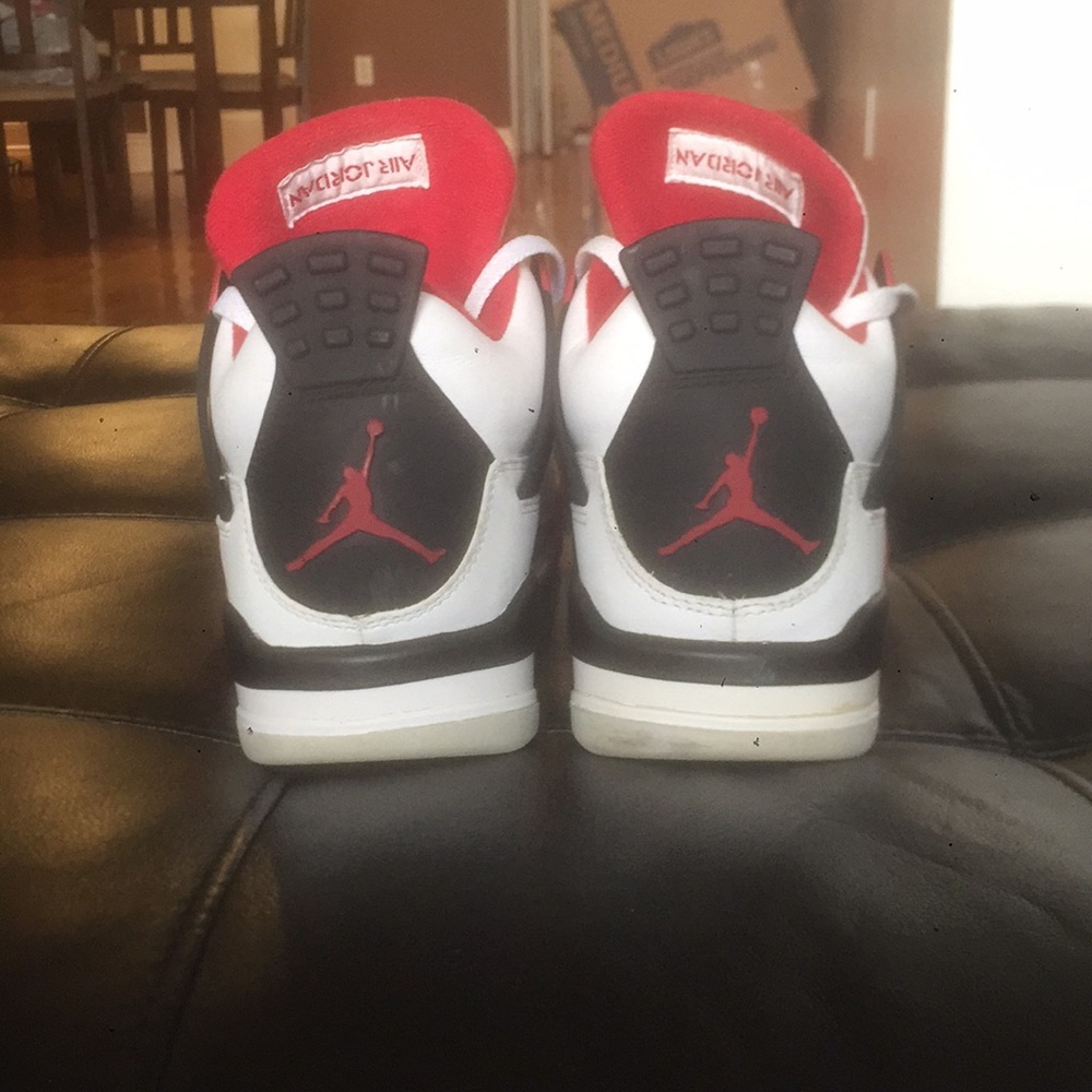 Retro 4 - Picture 3 of 5